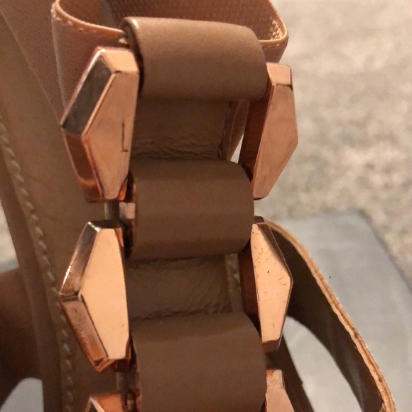 H By Halston Taupe Fabric Heels with Rose Gold - Picture 10 of 10